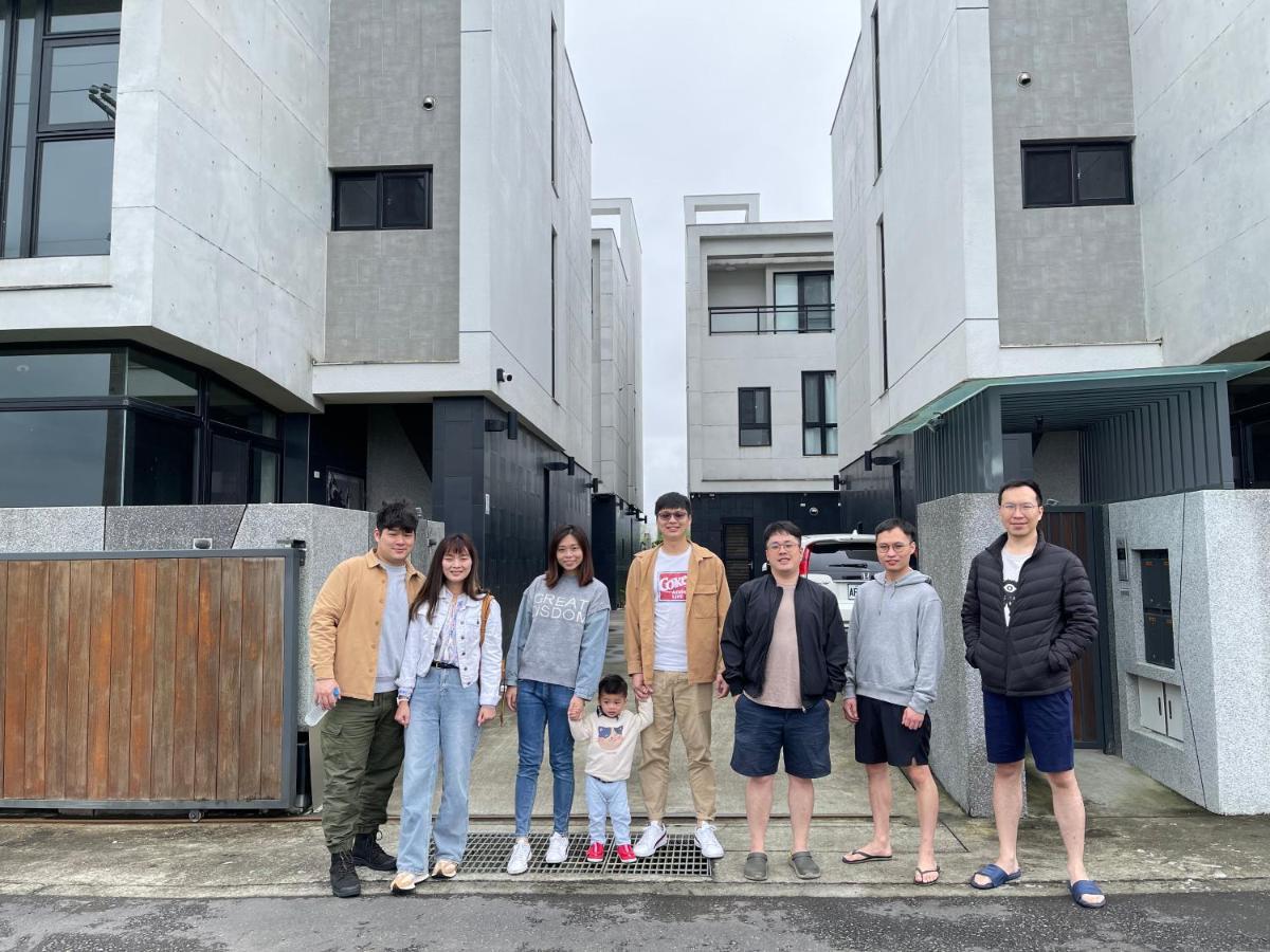 方興top會館 全新包棟電梯民宿 Sanxing Bagian luar foto