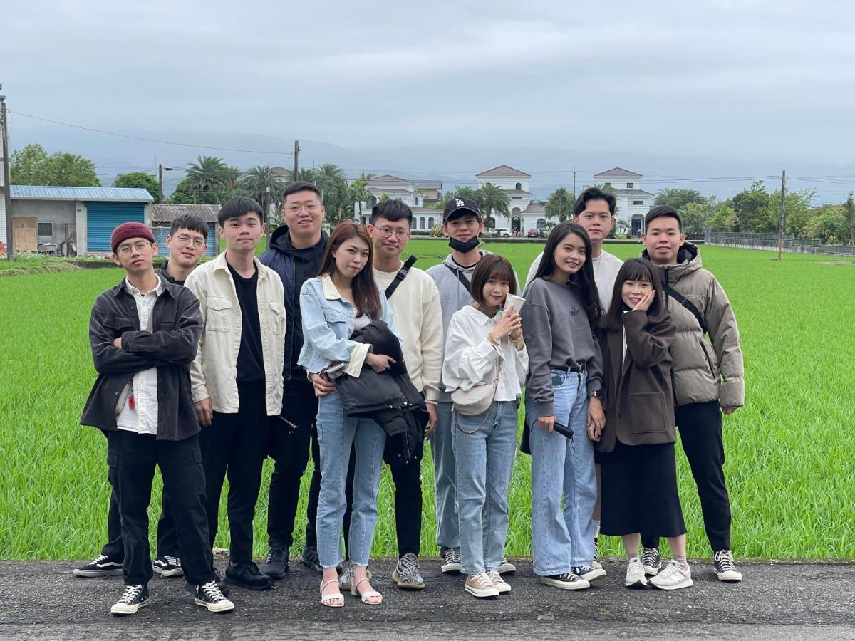 方興top會館 全新包棟電梯民宿 Sanxing Bagian luar foto