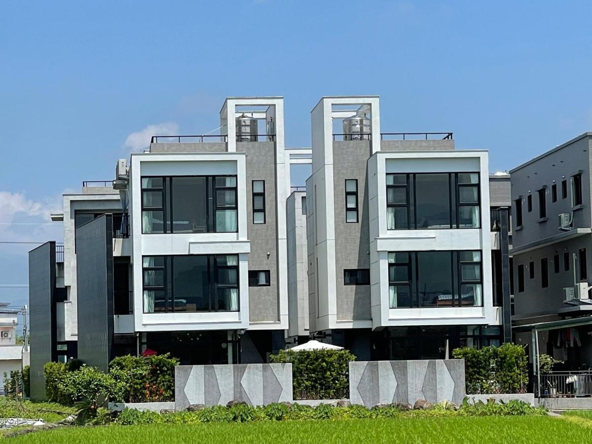 方興top會館 全新包棟電梯民宿 Sanxing Bagian luar foto