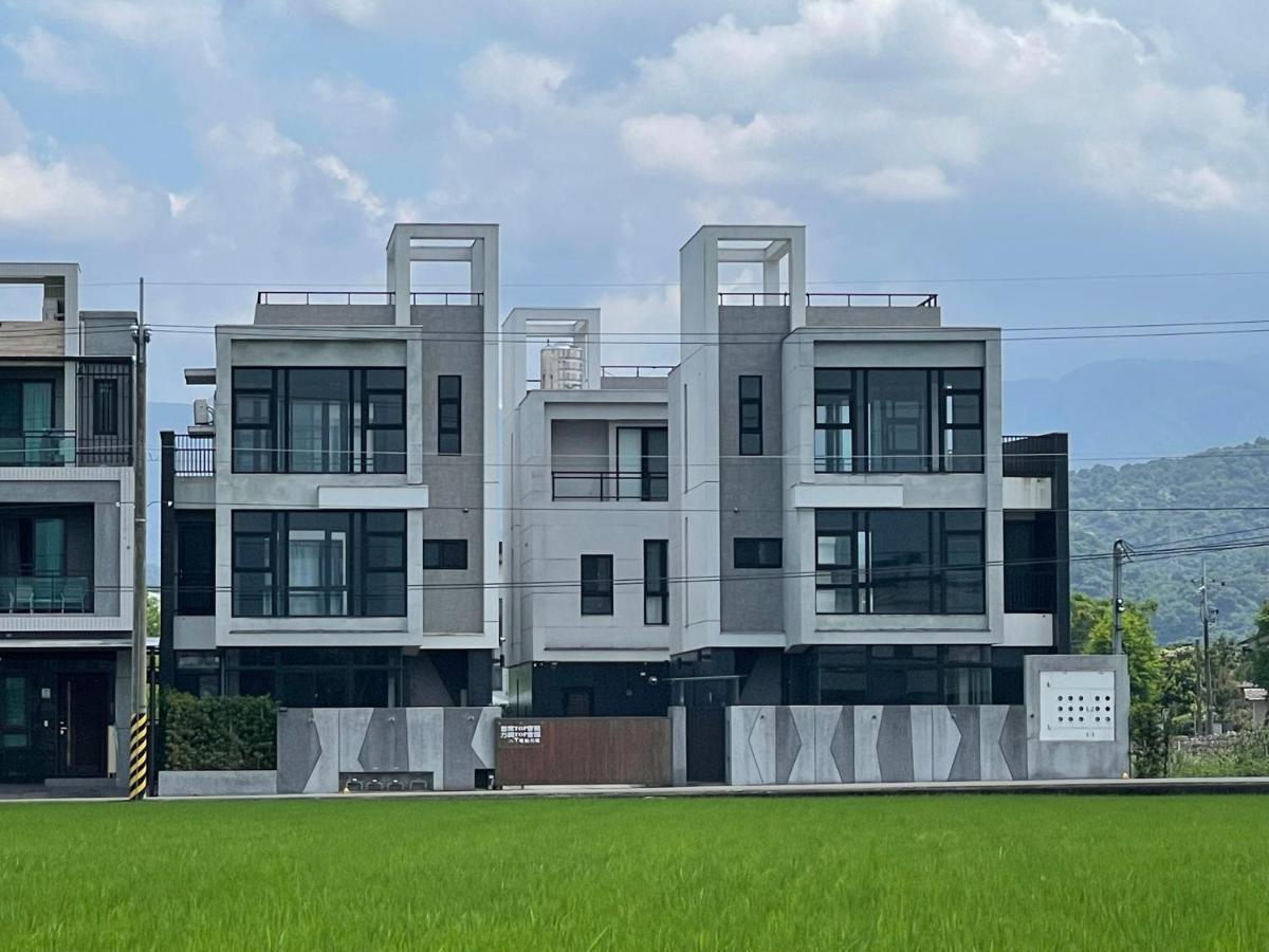 方興top會館 全新包棟電梯民宿 Sanxing Bagian luar foto