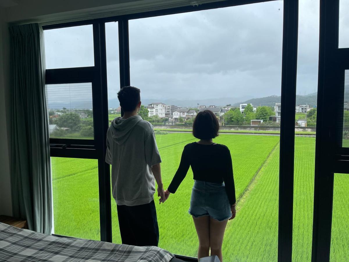 方興top會館 全新包棟電梯民宿 Sanxing Bagian luar foto