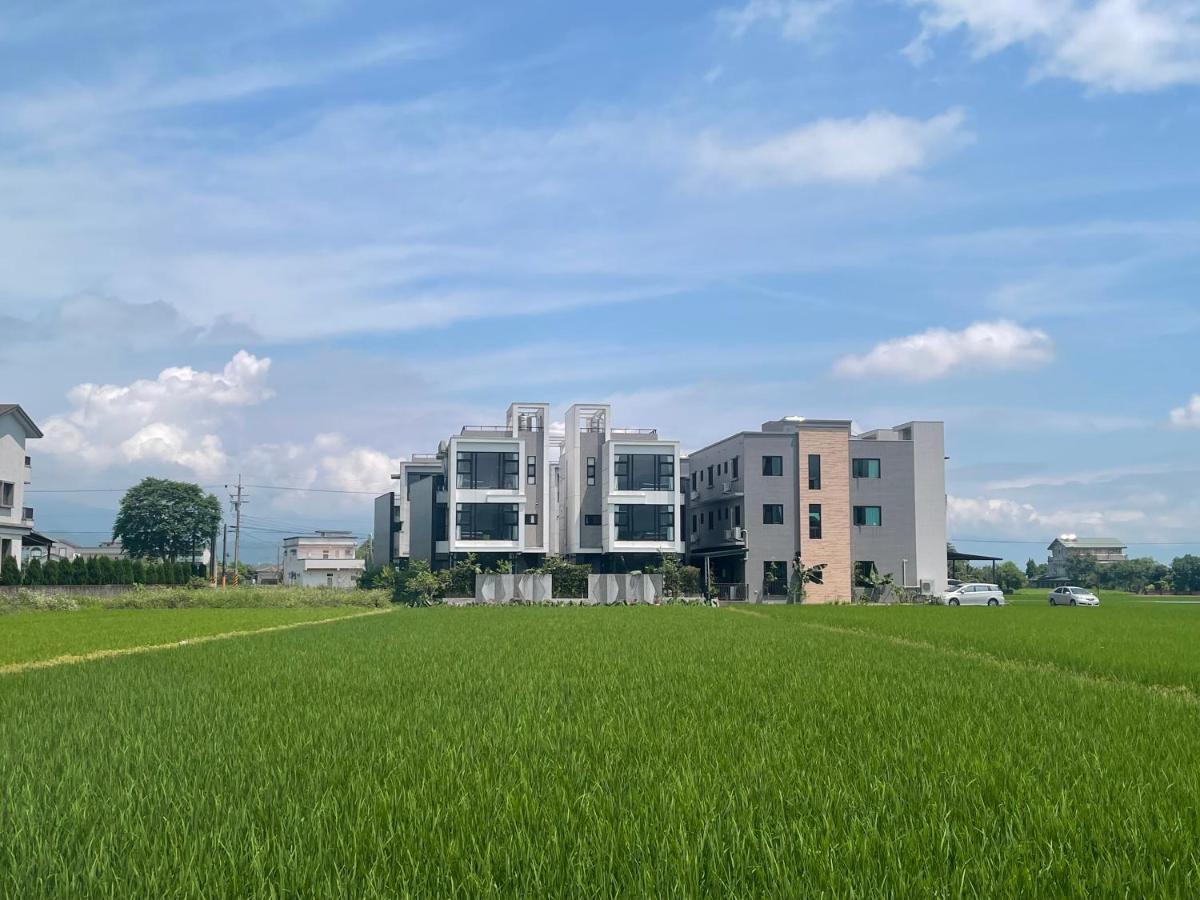 方興top會館 全新包棟電梯民宿 Sanxing Bagian luar foto