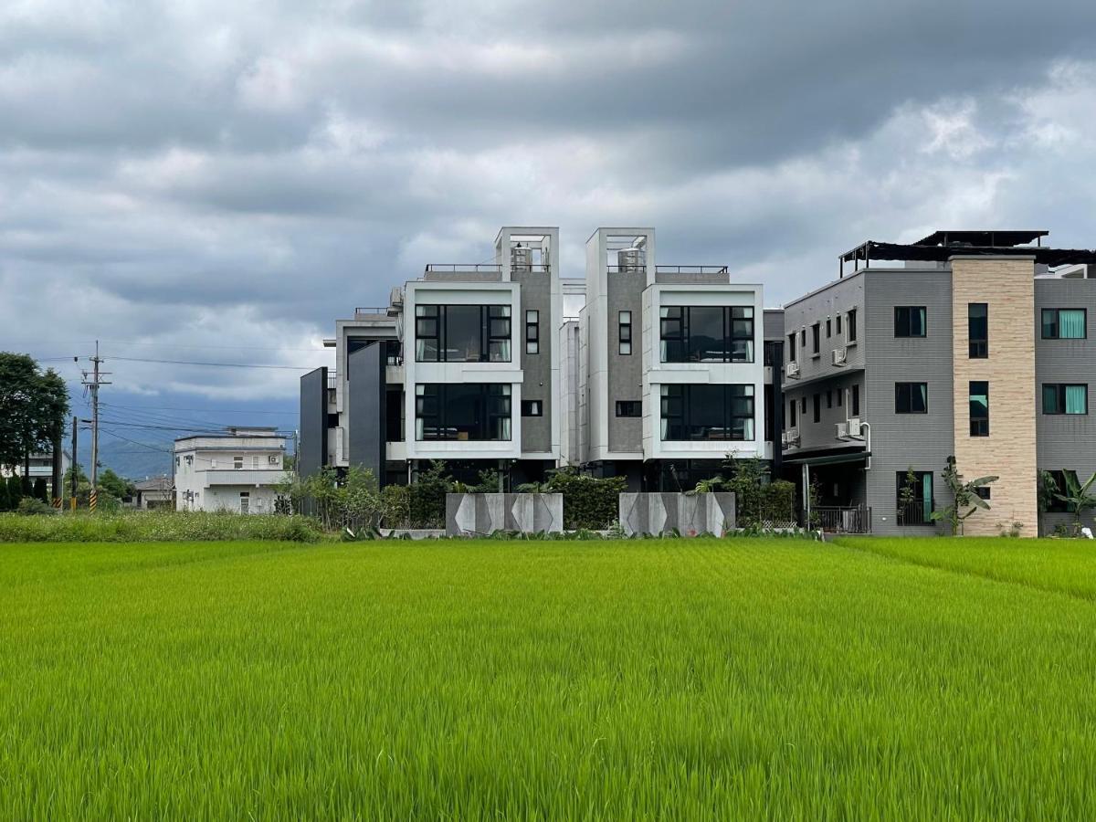 方興top會館 全新包棟電梯民宿 Sanxing Bagian luar foto